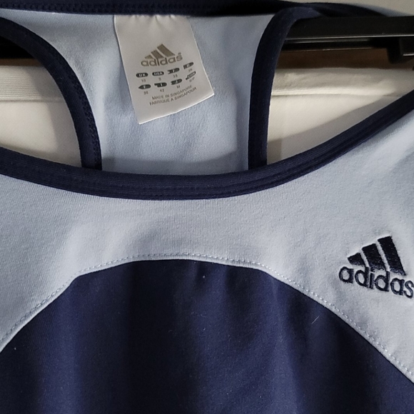 Sport top - Picture 2 of 3